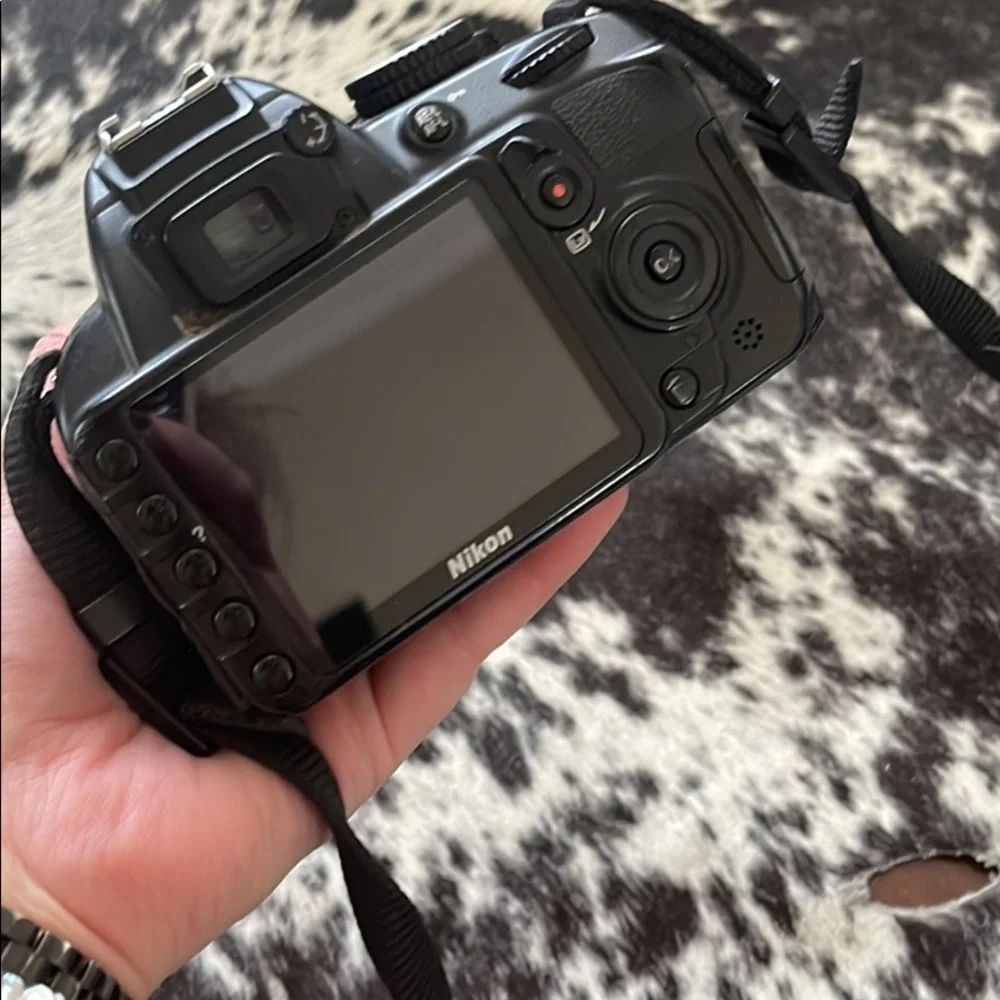Nikon D3100